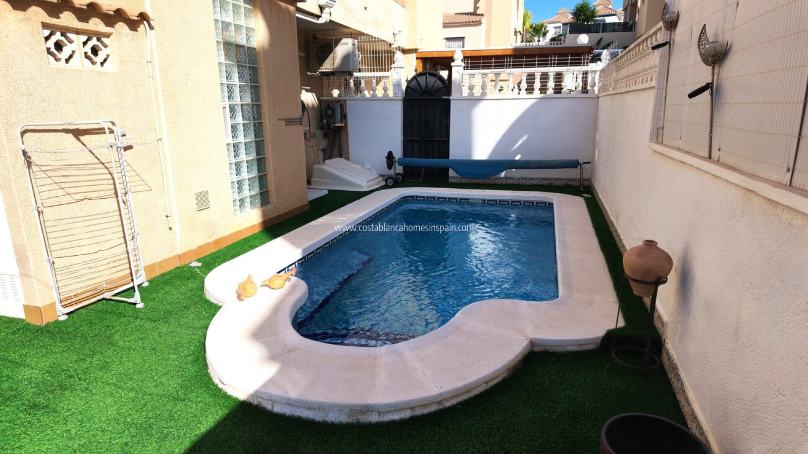 Revente - Semi - Detached Villa - Villamartin - Costa Blanca