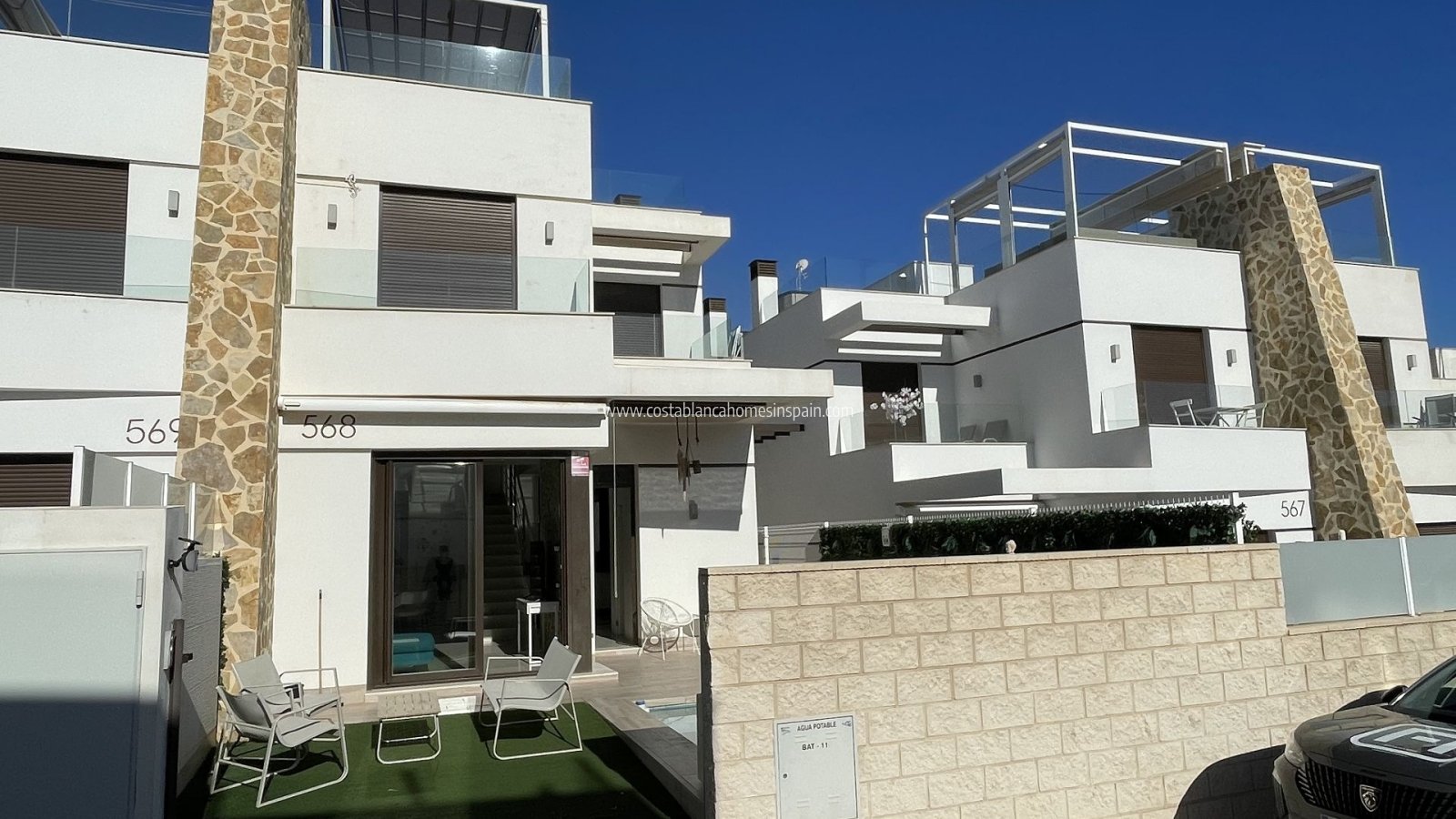 Revente - Semi - Detached Villa - Villamartin