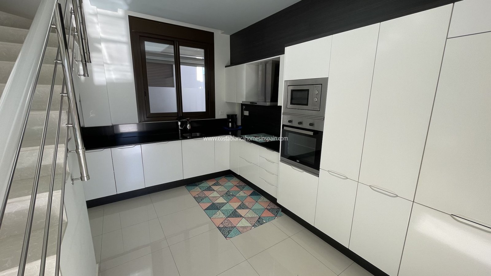 Revente - Semi - Detached Villa - Villamartin