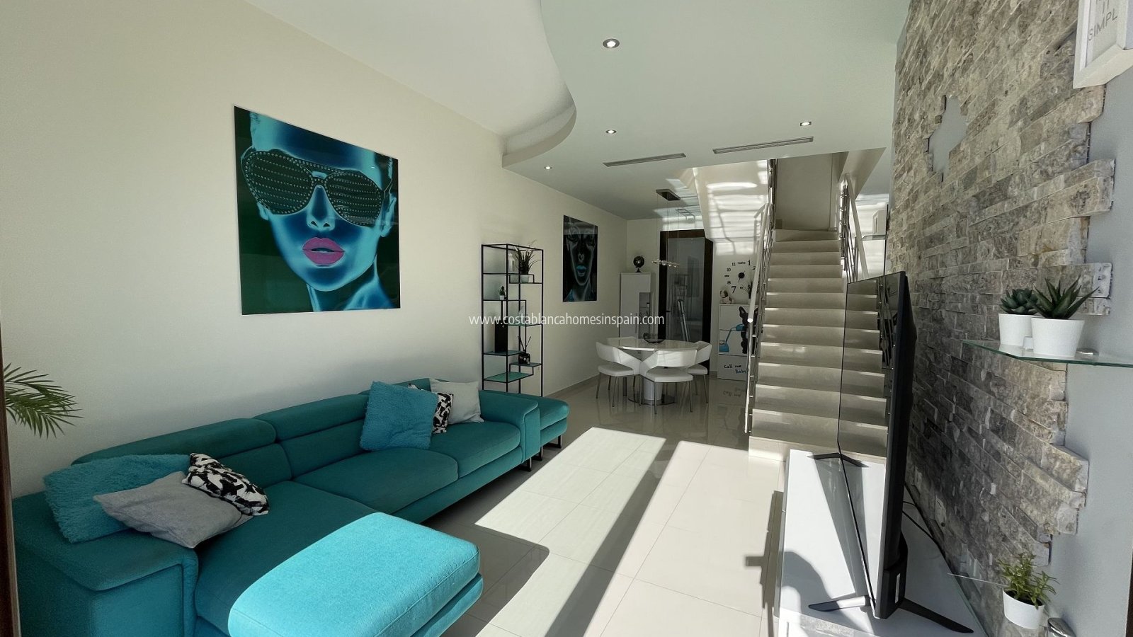 Revente - Semi - Detached Villa - Villamartin