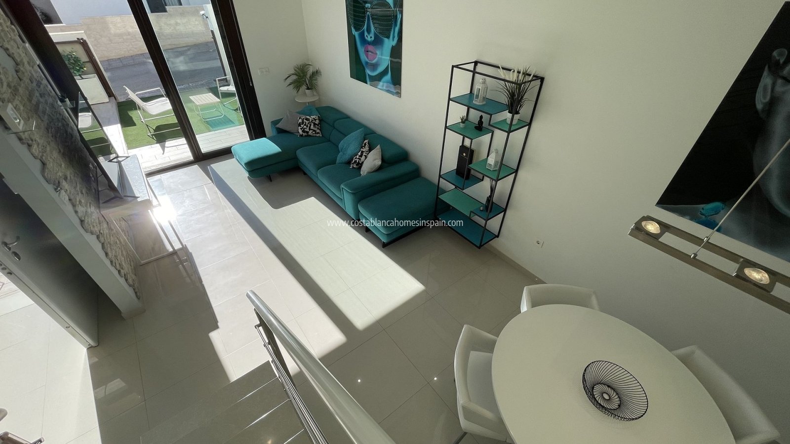 Revente - Semi - Detached Villa - Villamartin