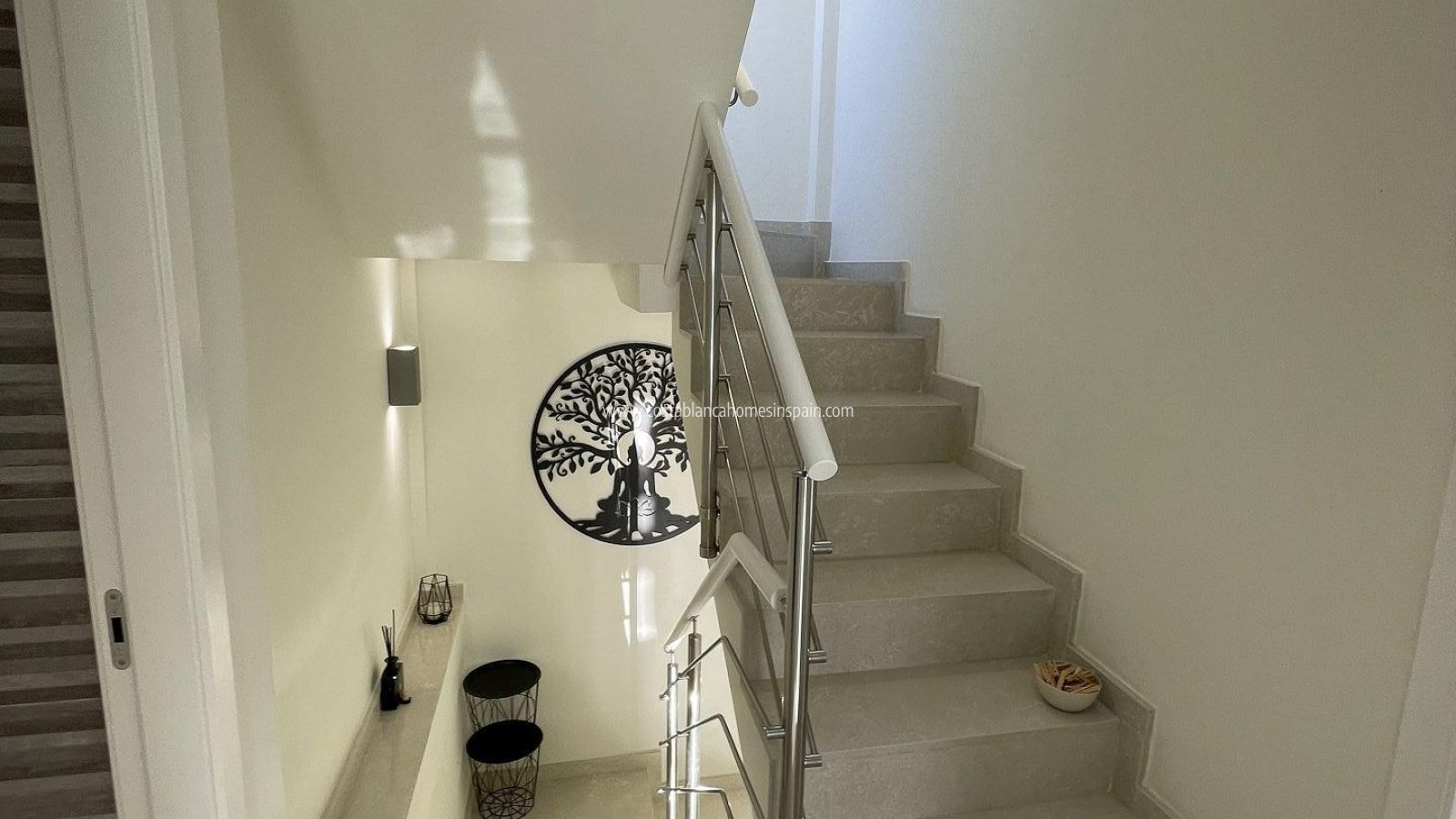 Revente - Semi - Detached Villa - Villamartin