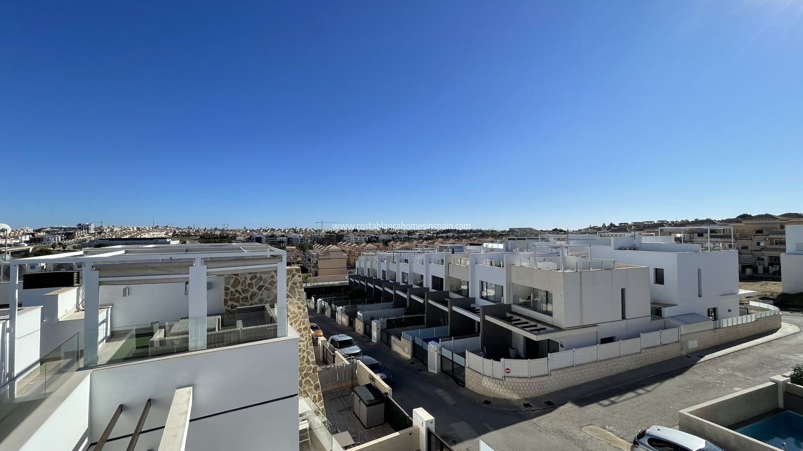 Revente - Semi - Detached Villa - Villamartin