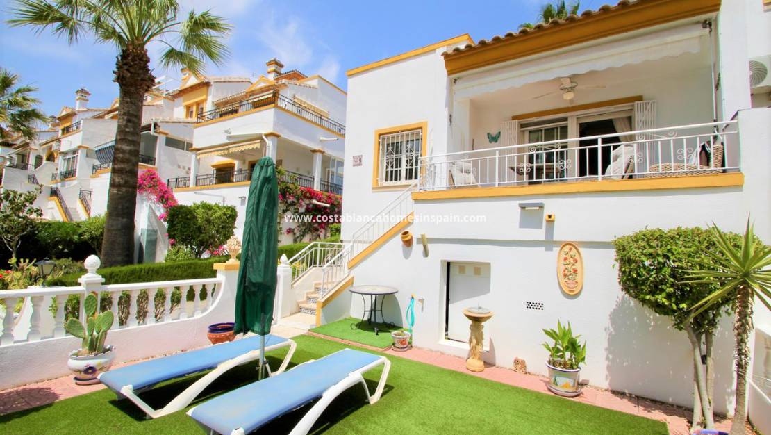 Revente - Semi - Detached Villa - Villamartin