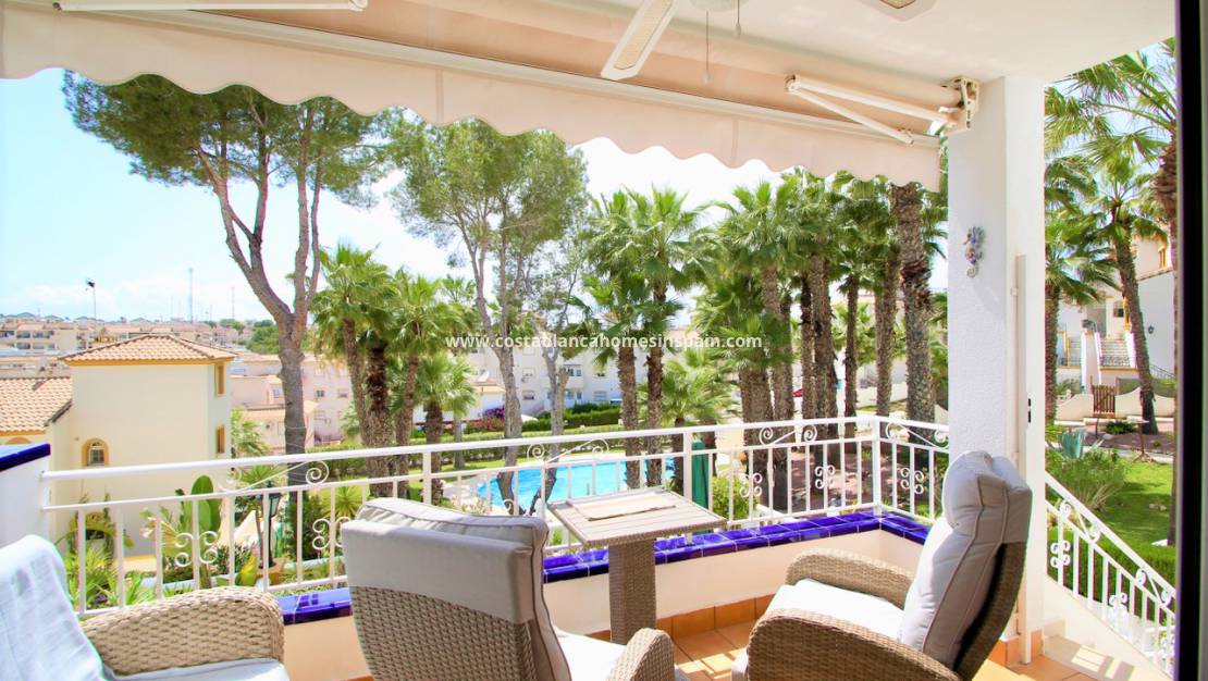 Revente - Semi - Detached Villa - Villamartin