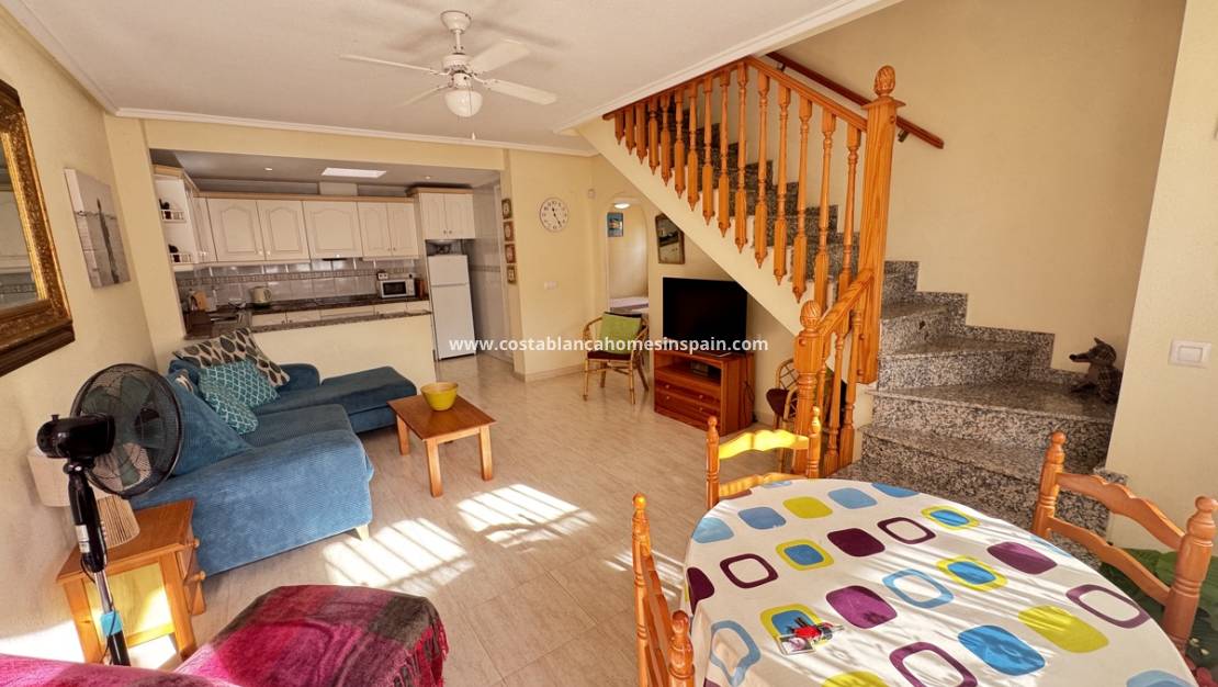 Revente - Semi - Detached Villa - Villamartin