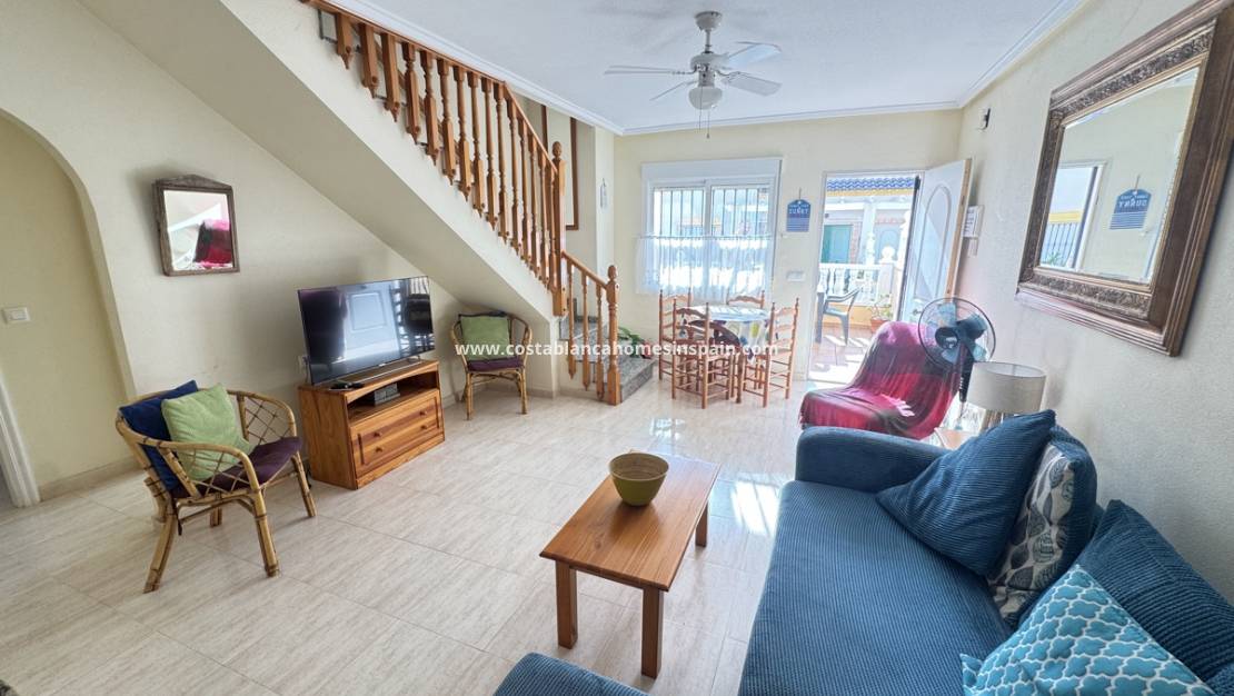 Revente - Semi - Detached Villa - Villamartin