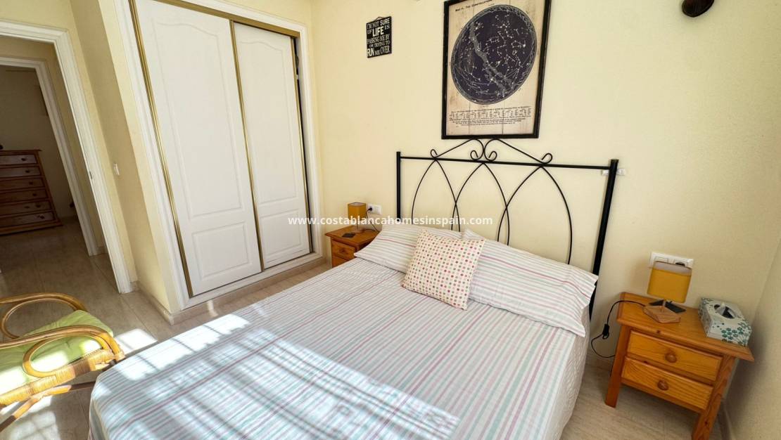 Revente - Semi - Detached Villa - Villamartin