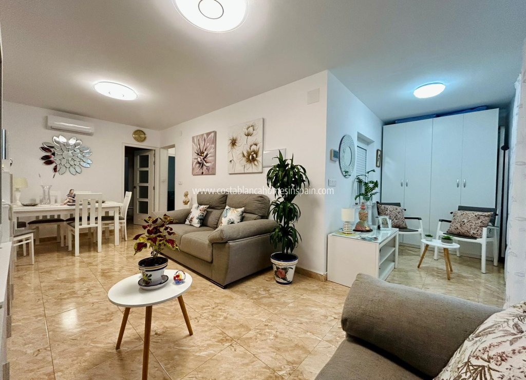 Revente - Townhouse - Torrevieja - Urbanización San Luis