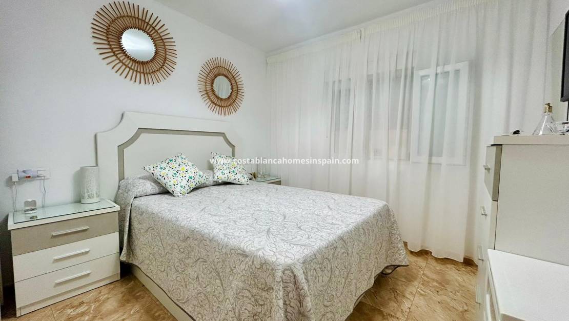 Revente - Townhouse - Torrevieja - Urbanización San Luis