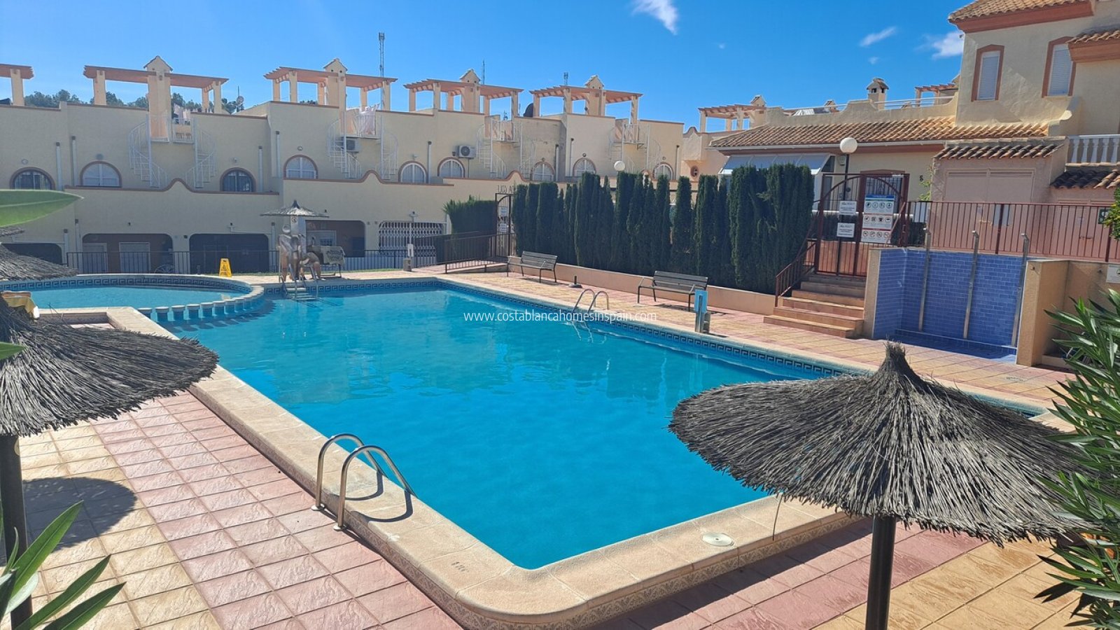 Revente - Townhouse - Villamartin - Las Filipinas