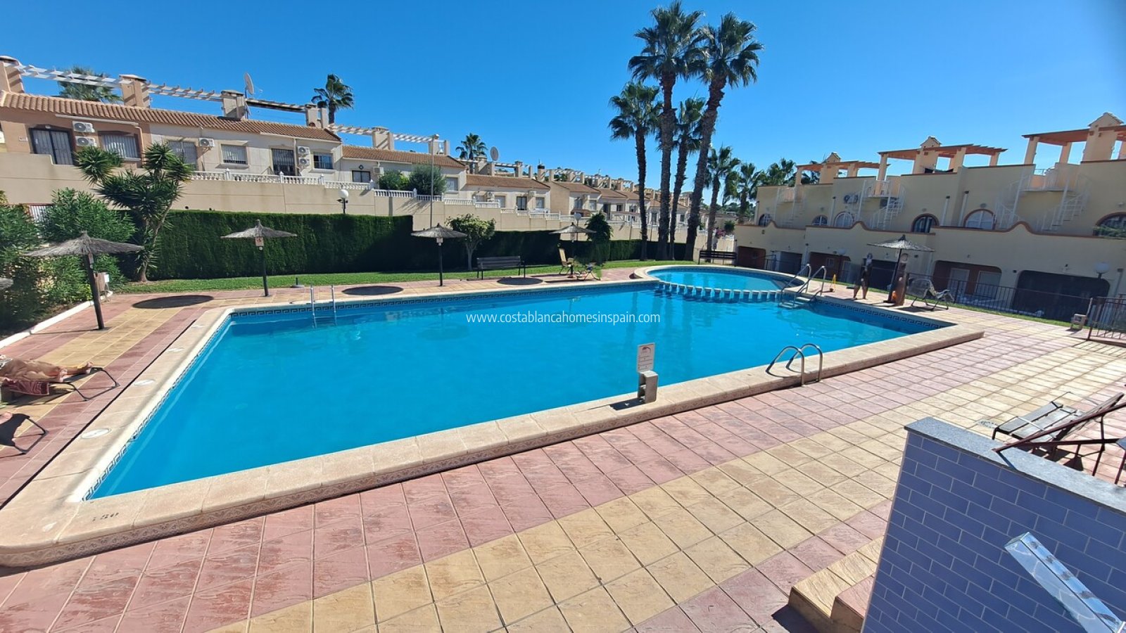 Revente - Townhouse - Villamartin - Las Filipinas