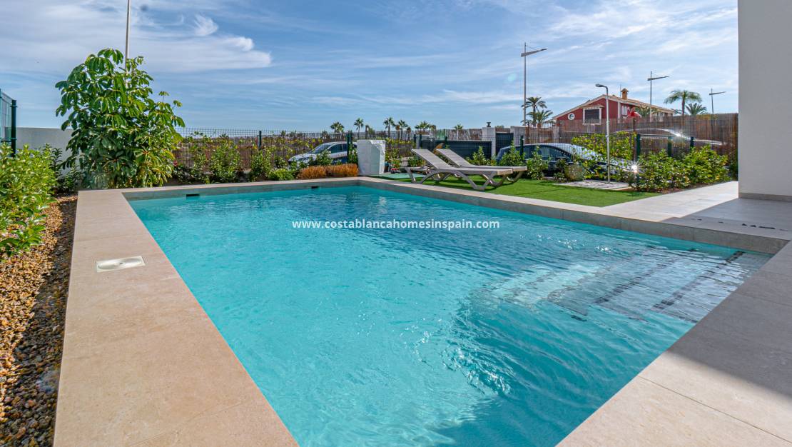 Revente - villa - Algorfa - La Finca