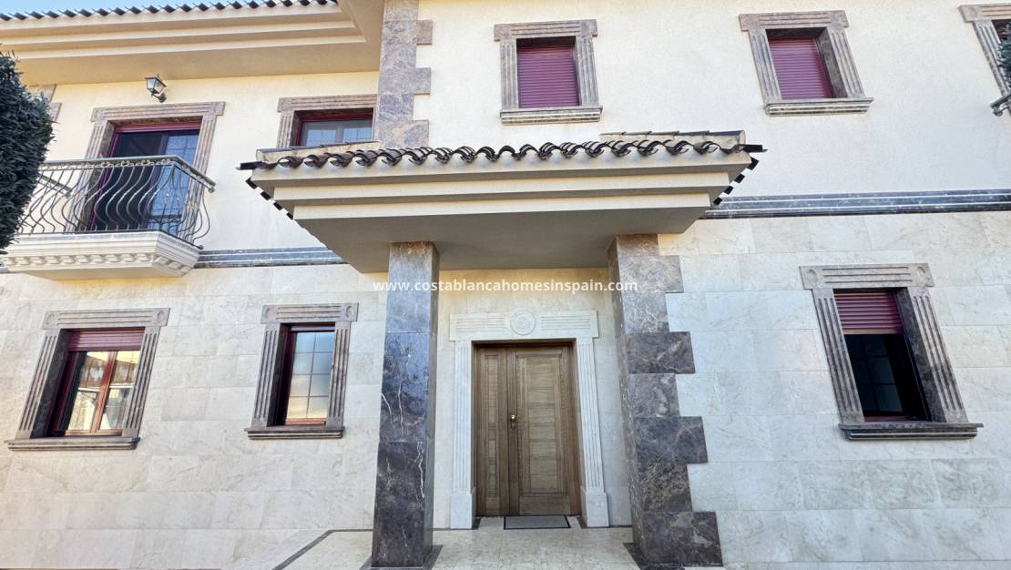 Revente - villa - Cabo Roig