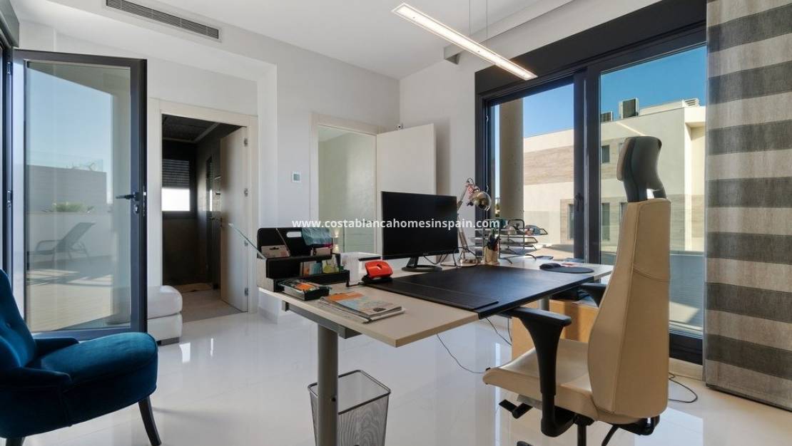 Revente - villa - Campoamor