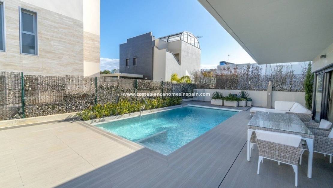 Revente - villa - Campoamor