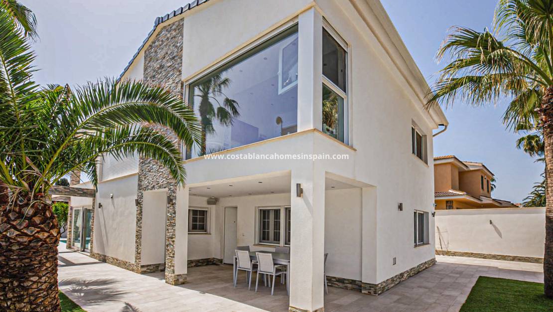 Revente - villa - La Zenia