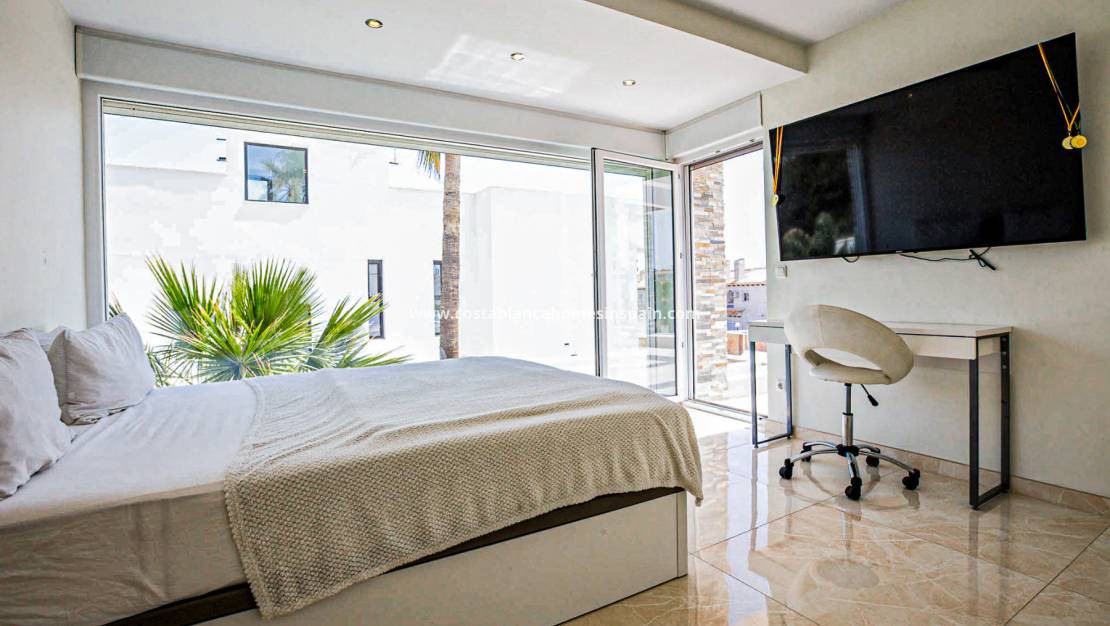 Revente - villa - La Zenia