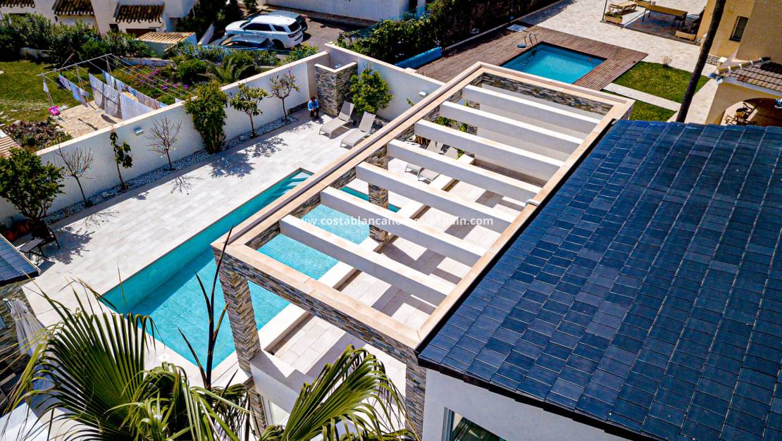 Revente - villa - La Zenia