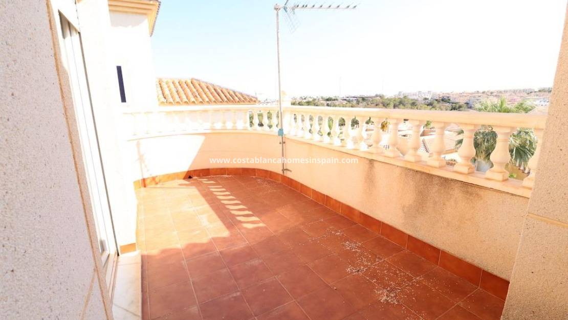 Revente - Villa - Orihuela Costa - Villamartin