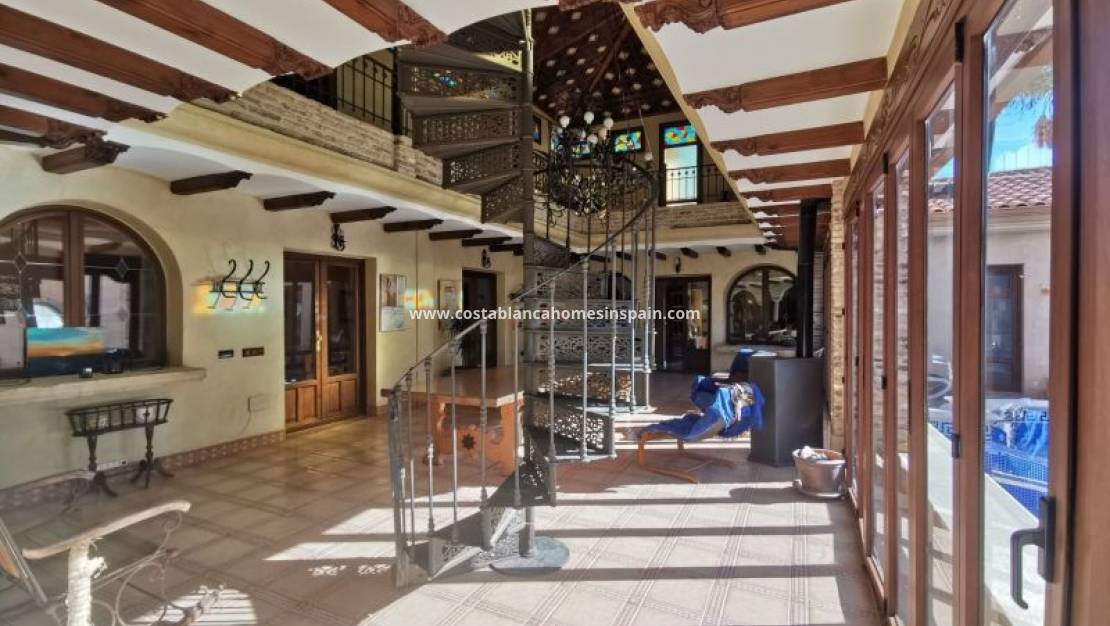 Revente - villa - Orihuela