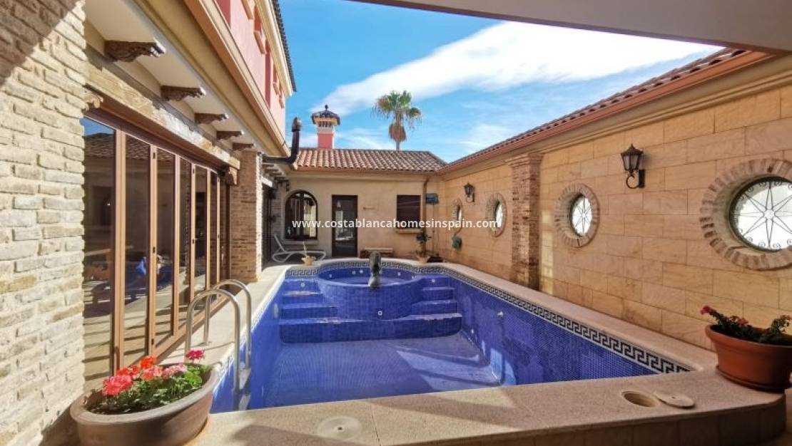 Revente - villa - Orihuela