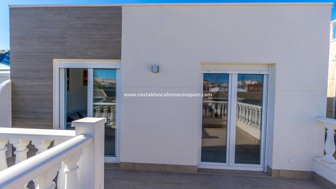 Revente - villa - Torrevieja - El chaparral