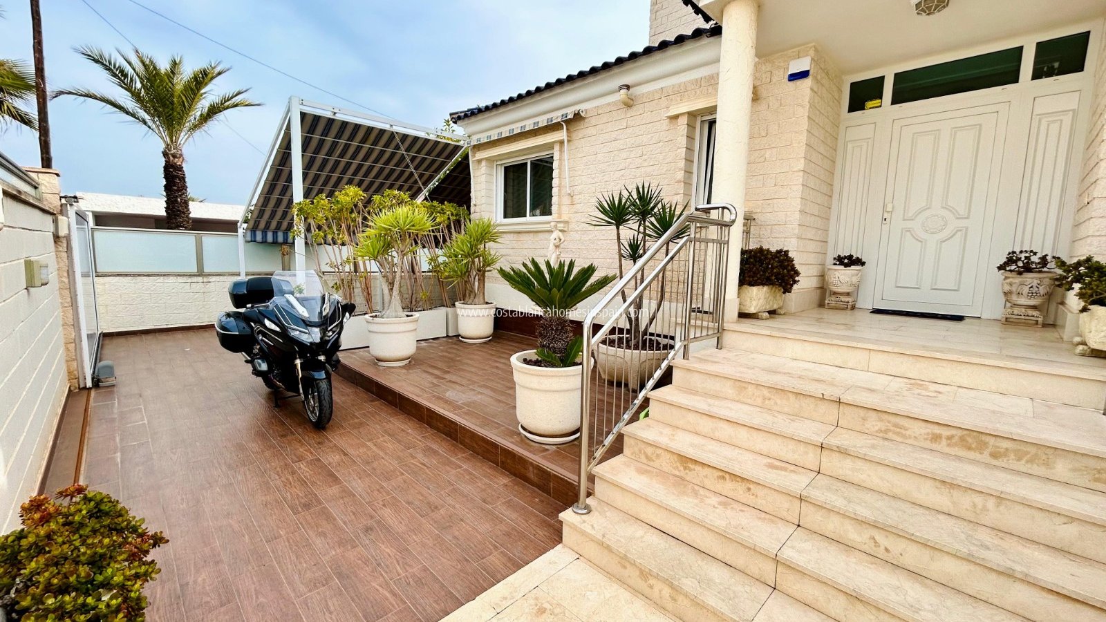 Revente - villa - Torrevieja - La Mata