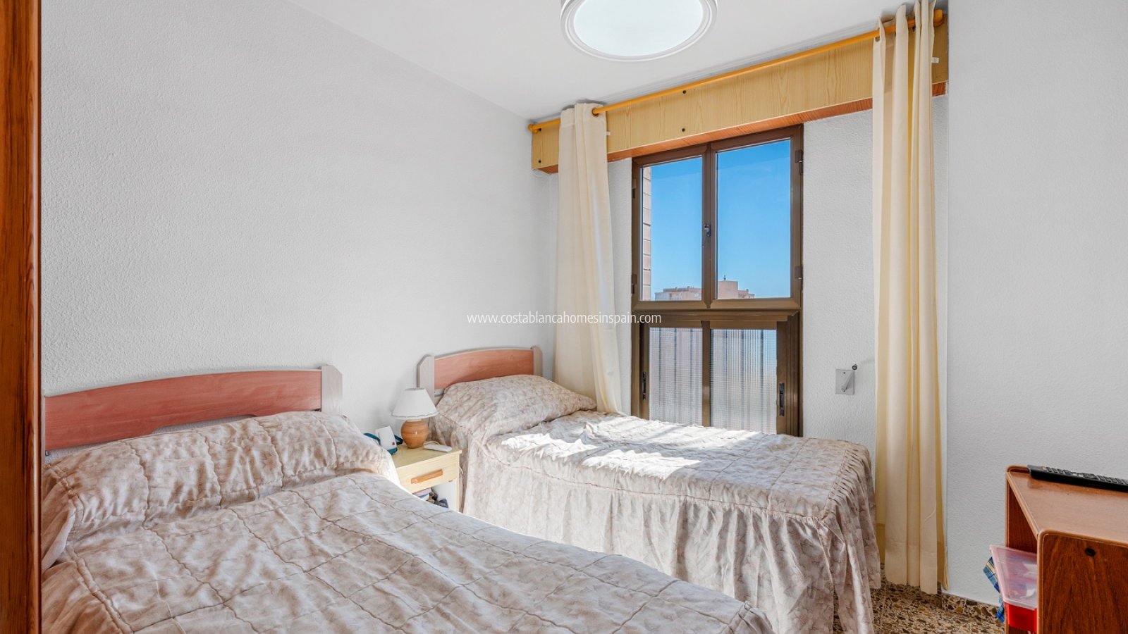 Sale - Apartment - Arenales del sol - Segunda linea playa