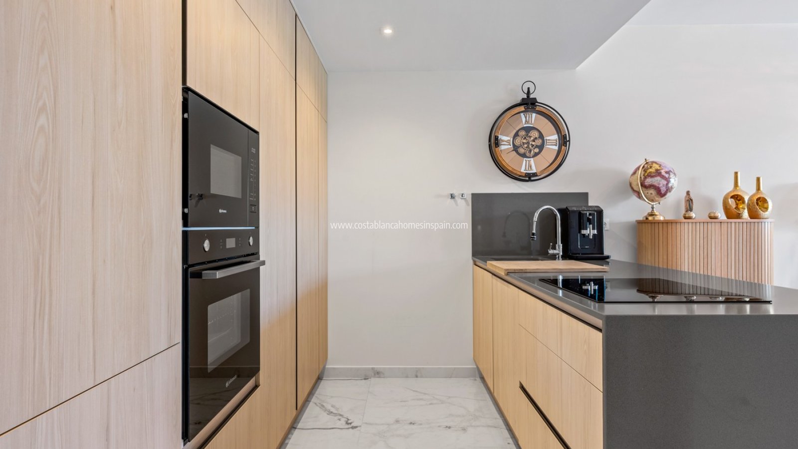 Sale - Apartment - Los Altos