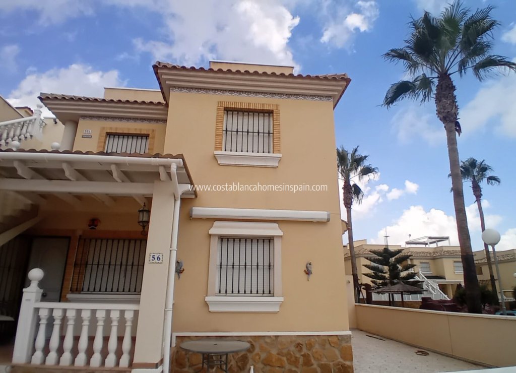 Sale - Apartment - Orihuela - Los Dolses