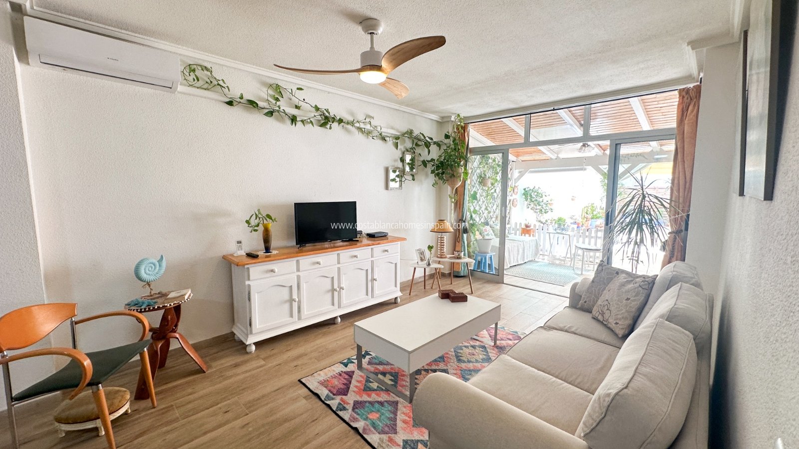 Sale - Apartment - Torrevieja - Centro