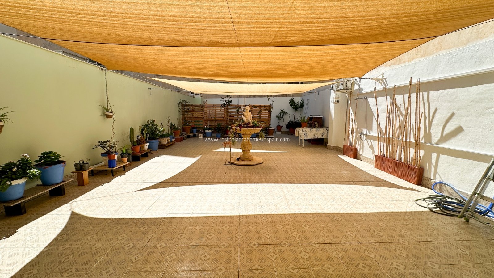 Sale - Apartment - Torrevieja - Centro