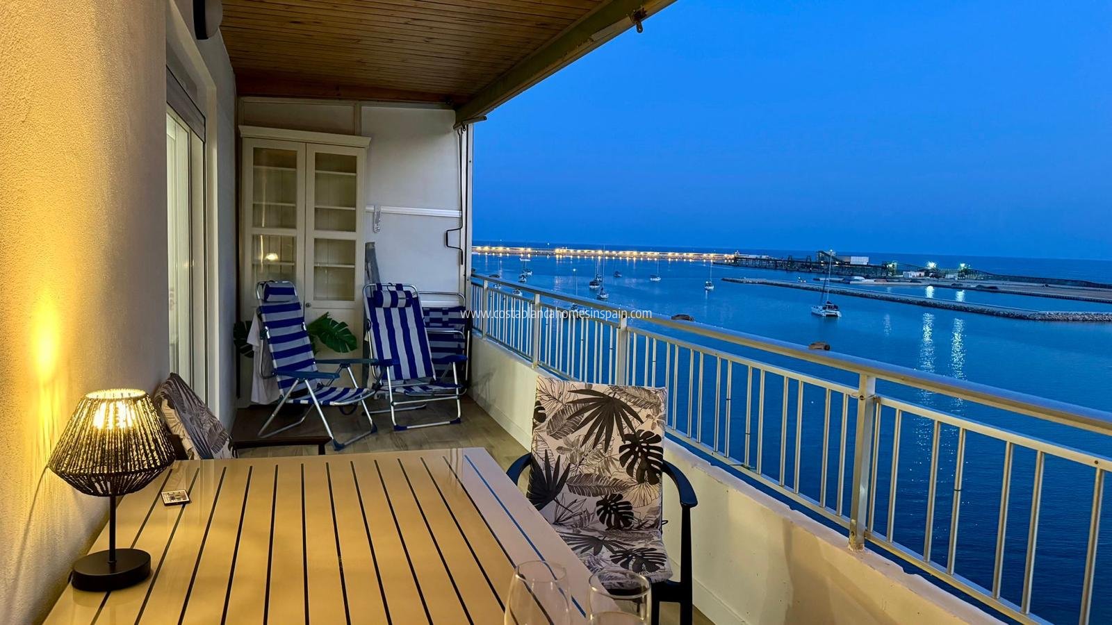 Sale - Apartment - Torrevieja - Centro