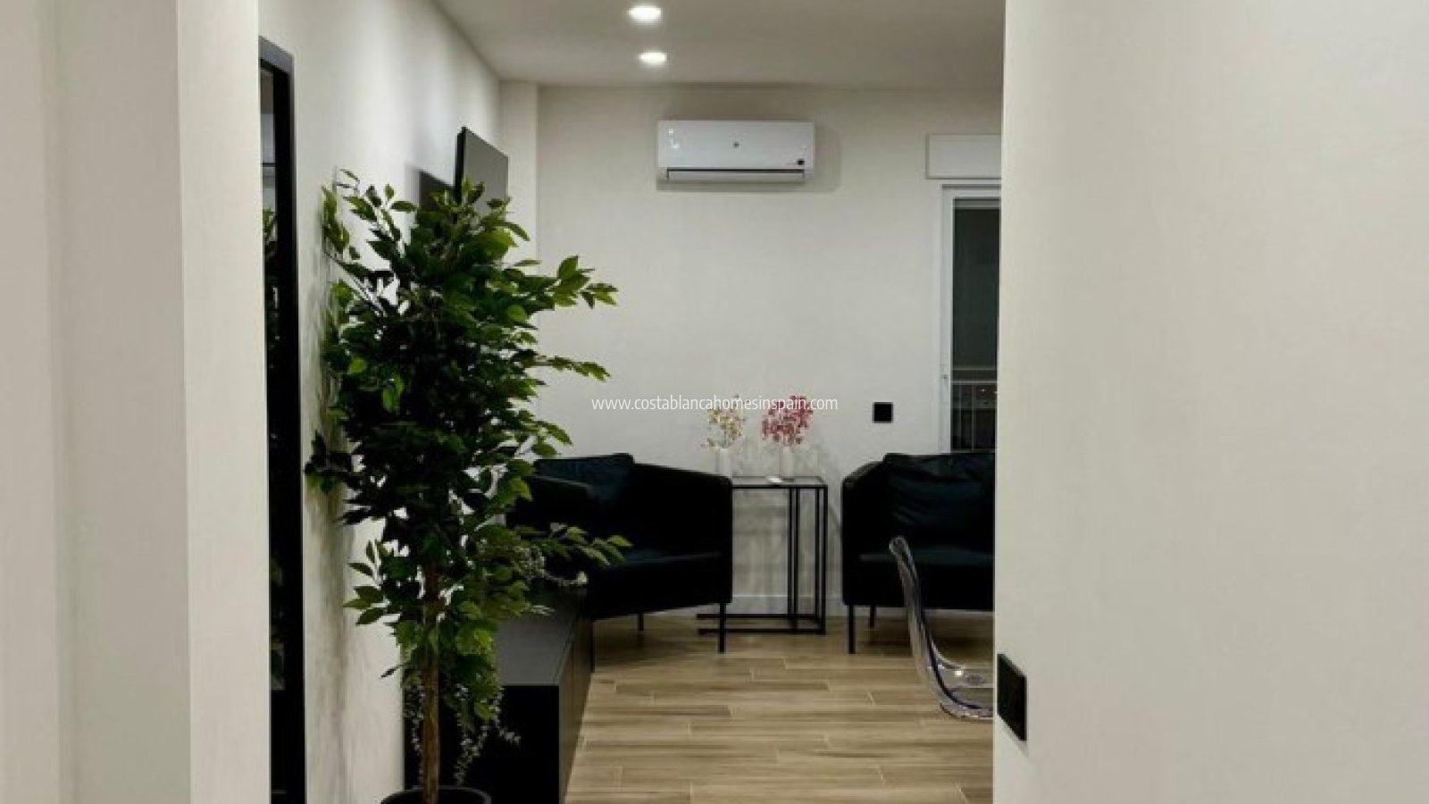 Sale - Apartment - Torrevieja - Centro