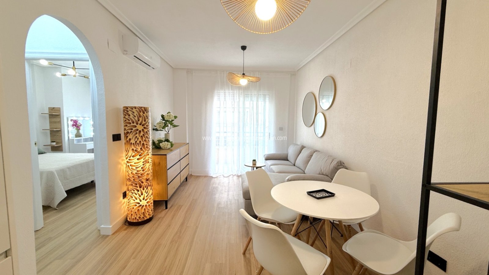 Sale - Apartment - Torrevieja - Costa Blanca