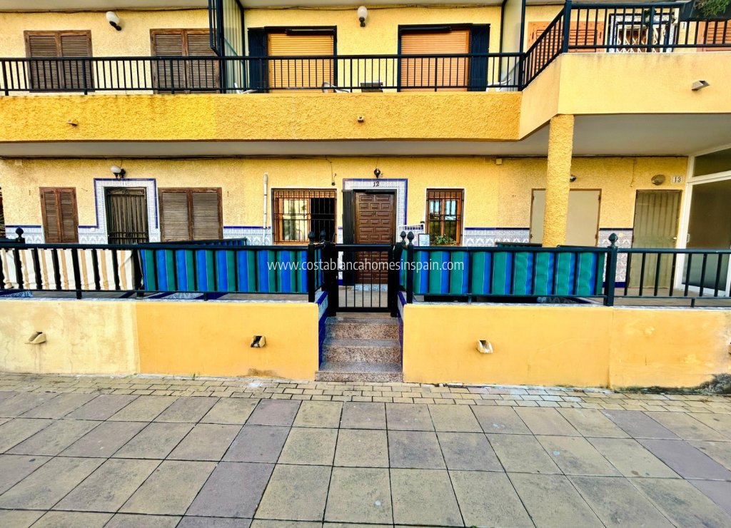 Sale - Apartment - Torrevieja - La Mata