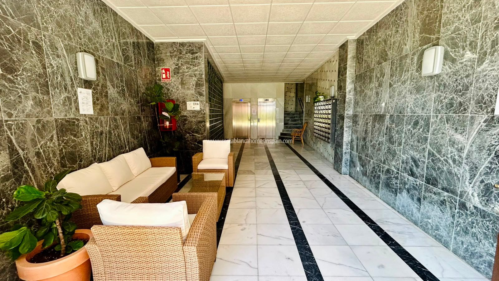 Sale - Apartment - Torrevieja - Playa de los Locos