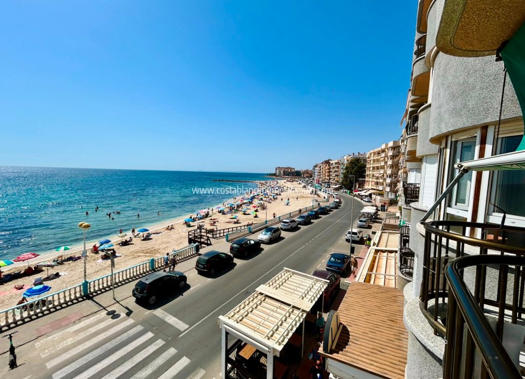 Sale - Apartment - Torrevieja - Playa de los Locos