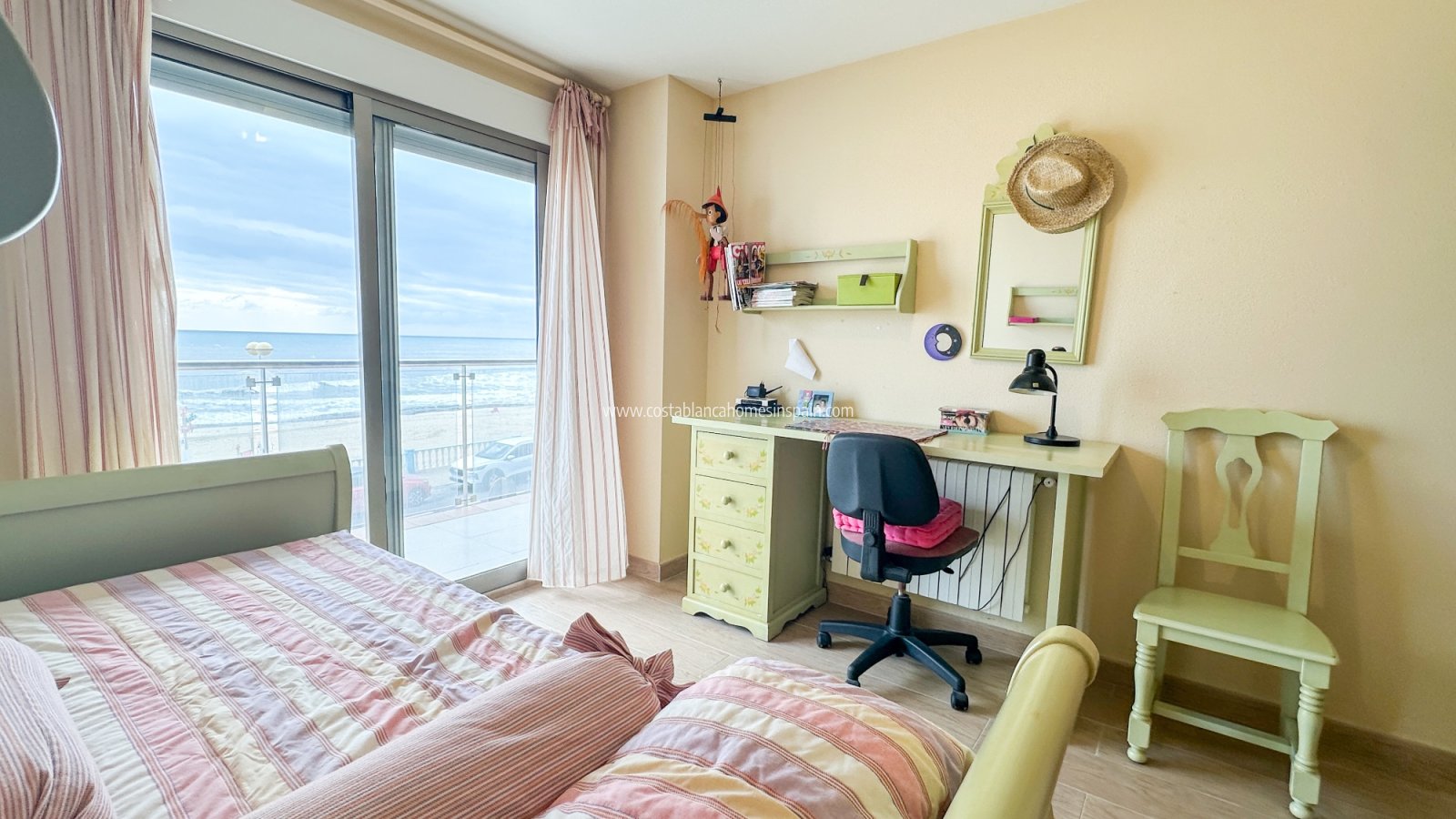 Sale - Apartment - Torrevieja - Playa de los Locos