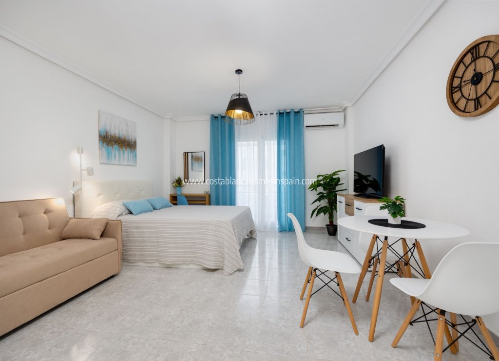 Sale - Apartment - Torrevieja - Playa del Cura