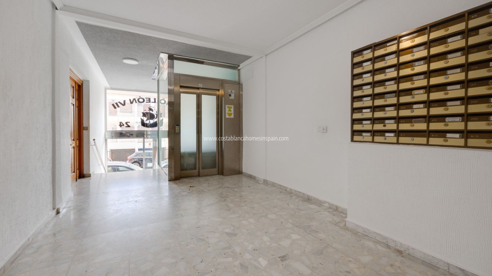 Sale - Apartment - Torrevieja - Playa del Cura