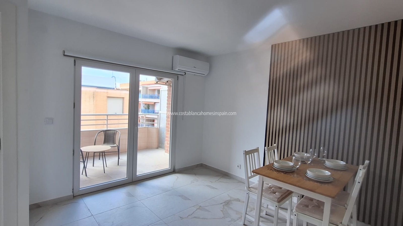 Sale - Apartment - Torrevieja - Playa Los Naufragos
