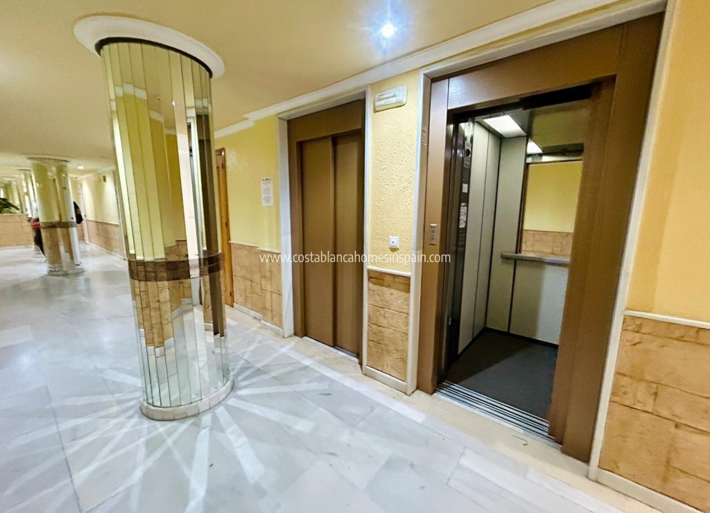 Sale - Apartment - Torrevieja