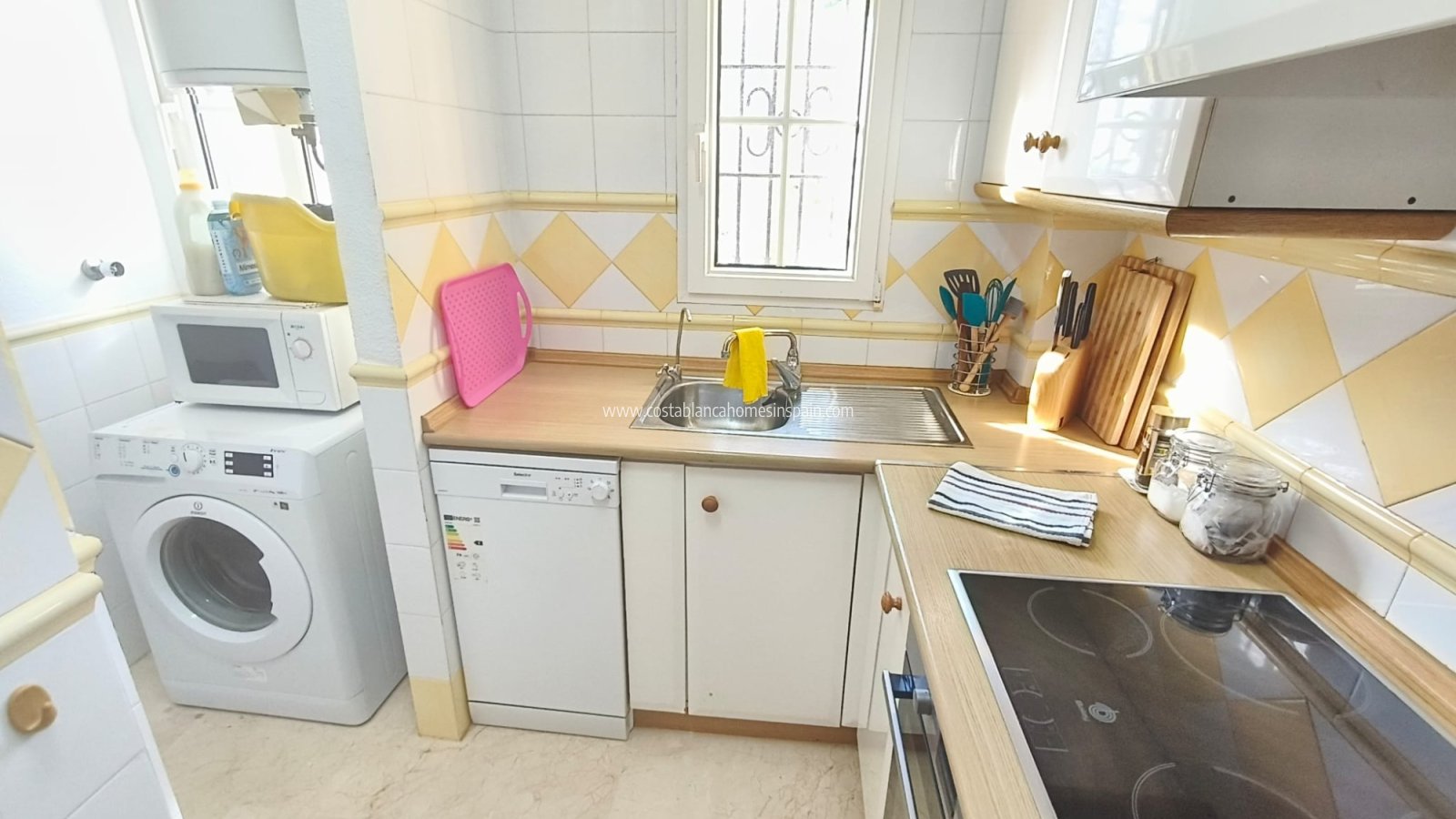 Sale - Apartment - Villamartin - Costa Blanca South