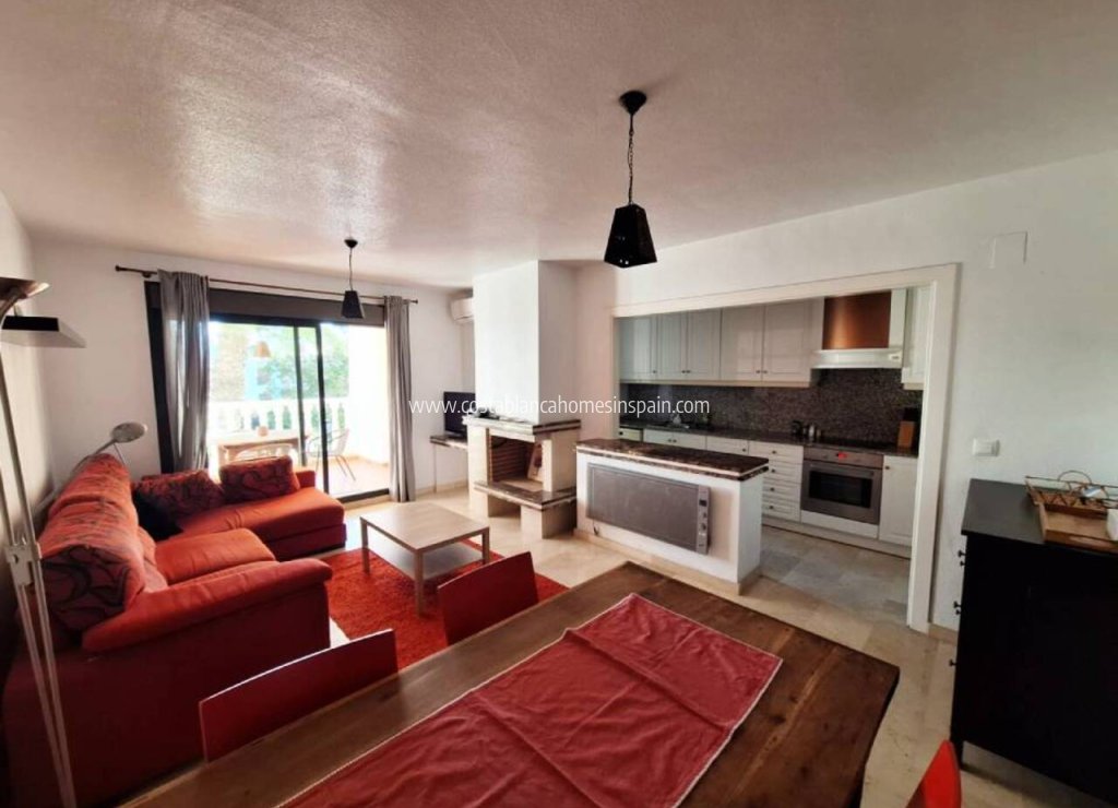 Sale - Apartment - Villamartin