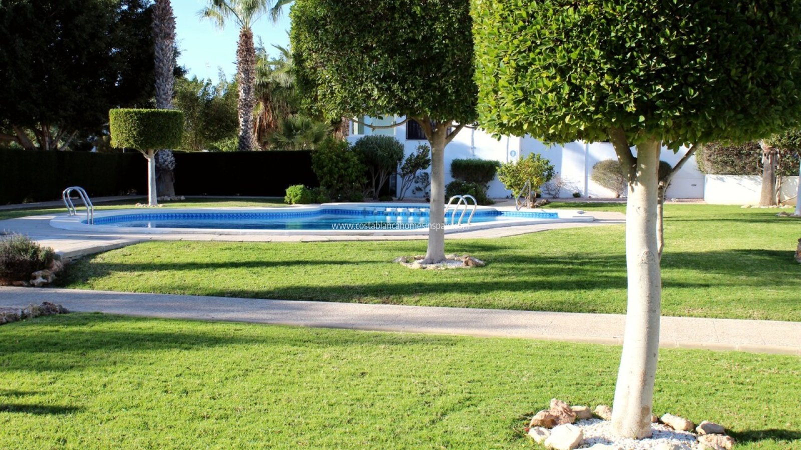 Sale - Apartment - Villamartin