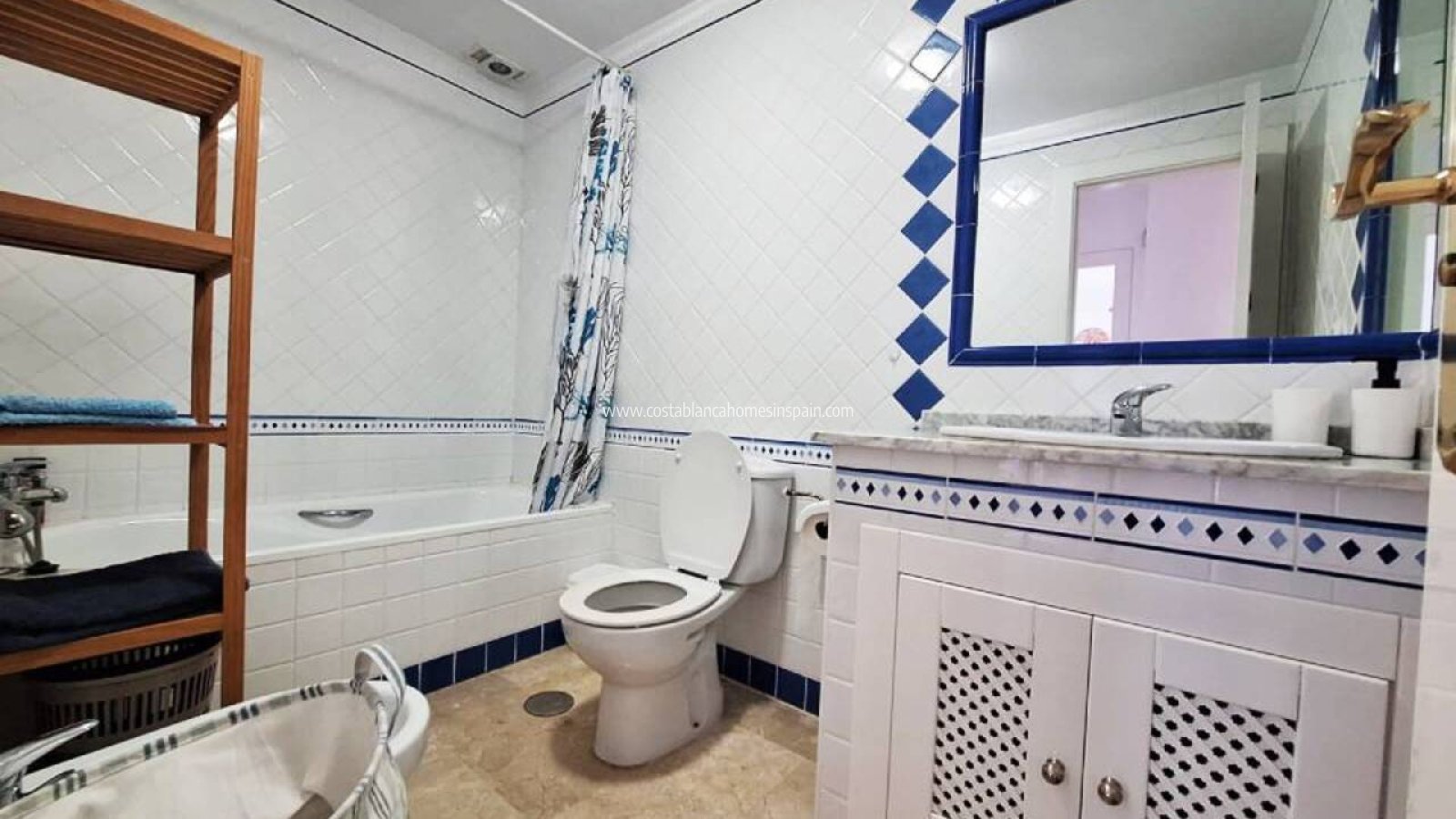 Sale - Apartment - Villamartin
