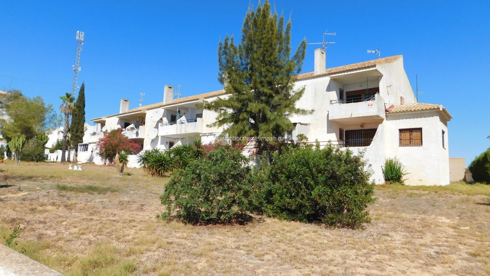 Sale - Apartment - Villamartin