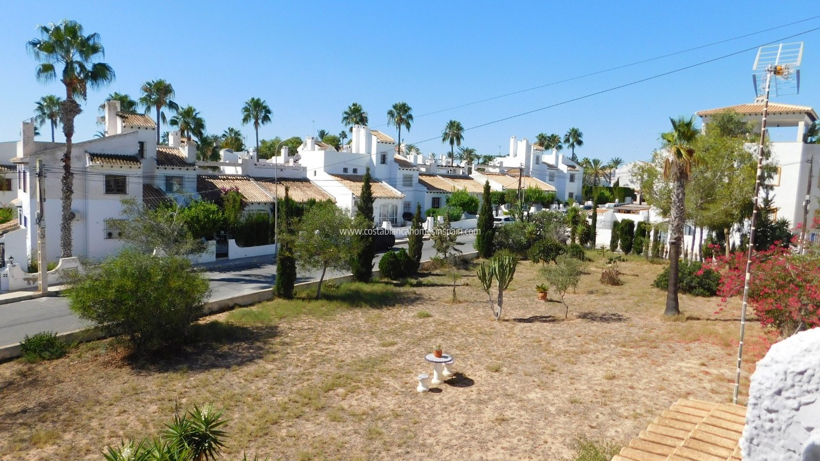 Sale - Apartment - Villamartin